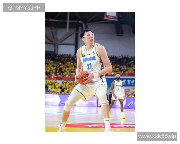 周琦正式加盟辽宁本钢，助力球队冲击总冠军！